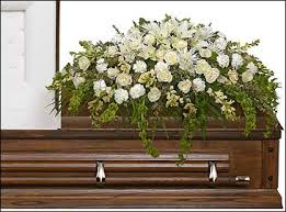 Send the perfect anniversary flowers, birthday flowers, or mother's day flowers quickly and easily! Tranquility Casket Spray Funeral Flowers In Sacramento Ca Madison Avenue Florist