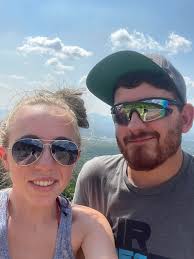 hey everyone! I'm not a shildmaid but would probably call myself a soon to  be 33 year old hag from Sweden 😆I have to say I laugh quite a lot every  time