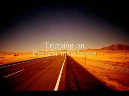 Pin By Sonya Andrews On Kings Of Leon Kings Of Leon Last Mile Sing To Me