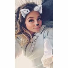 ↑ a b bastian may, bernd peters: Bibis Beauty Palace Photos Facebook