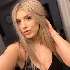 lilly mitchell (@lillygmitchell)