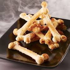10 Recettes Speciales Halloween Faciles A Realiser Repas Halloween Facile Recette Haloween Idee Repas Halloween