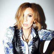 Marti Dodson's Instagram, Twitter & Facebook