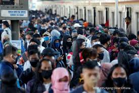 Wisata taman film bandung, sejarah, fasilitas, jadwal : Jadwal Keberangkatan Krl Mulai Pukul 03 41 Wib Demi Mengurai Kepadatan Penumpang