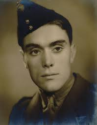 The heartbreaking secret behind the old photo