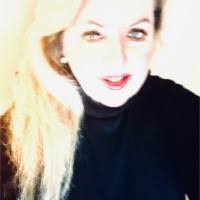 Diane Solari's Instagram, Twitter & Facebook