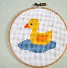 Full stitches, half stitches, back stitches Cross Stitch Duck Pattern Punto Croce Ricamo Animali