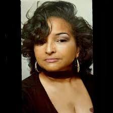 Emily Sterrett's Instagram, Twitter & Facebook