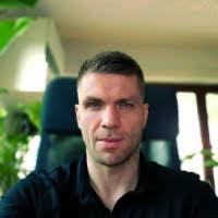 Robert Drozd's Instagram, Twitter & Facebook