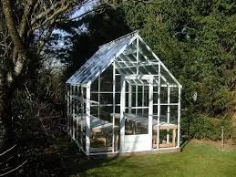 On the roof is a large transom, through which comes the cold. How Long Does A Polycarbonate Last On A Greenhouse Quora