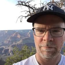 Jen Charat (@JenCharat)