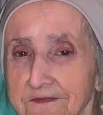 Isabel Meade's Instagram, Twitter & Facebook