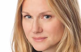 Laura Linney to make London stage debut at Bridge Theatre