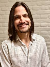 Luis Natal's Instagram, Twitter & Facebook