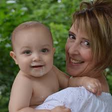 Are there beach volleyball courts