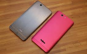 Asus ranks among businessweek's infotech 100 for 12 consecutive years. Asus Padfone Infinity Launches In Taiwan Available In Three Striking Colors Notebookcheck Net News