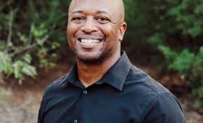 Meet Robin Amber Vadehra