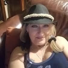 Terri Poe's Instagram, Twitter & Facebook