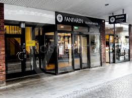 Välkommen till farsta centrums butiksutbud. Farsta Centrum Fanfaren By Gamma Man Mostphotos