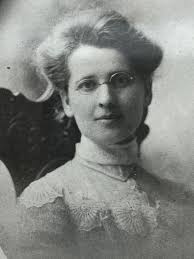 Thank you for letting me join. My mom is from Elgin.