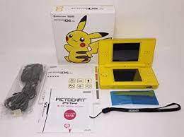 Fue lanzada al mercado en estados unidos en noviembre del 2004. Amazon Com Nintendo Ds Lite Pikachu Amarillo Limited Edition Juguetes Y Juegos
