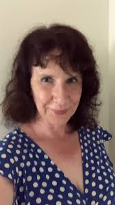 East Coast debut of FINDING JULIET! #ya #findingjuliet #bookstagram  #historicalfiction #dalelisaflint #historicalfiction #firsttimenovelist  #shakespeare #firsttimeauthor #findingjuliet