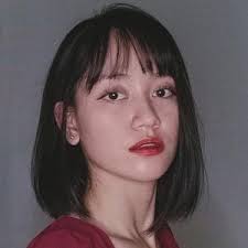 Sarah🦂 (@sarahbangs_)