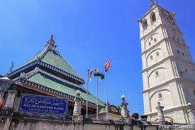 Seterusnya masjid ini diperbahrui pada tahun 1288 hijrah bersamaan 1872 masihi dengan bangunan batu. Kampung Kling Mosque Embracing Diversity In Malacca Malaysia The Poor Traveler Itinerary Blog