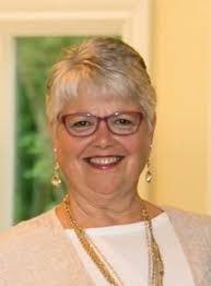 Donna Seeley's Instagram, Twitter & Facebook