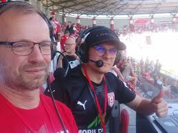 Auf nach Berlin heißt es heute. Unser Hallescher FC und natürlich auch das  Fanradio ist in der Hauptstadt bei der Victoria zu Gast. Unsere Reporter  Aron und Friedrich starten ab 18.45 Uhr
