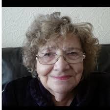 Enid Russell's Instagram, Twitter & Facebook