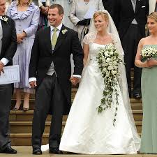Delicate wedding bouquets kate middletons. The Prettiest Royal Wedding Bouquets Princess Beatrice Kate Middleton Meghan Markle And More Hello