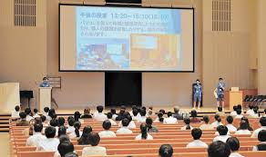 年間行事礼拝 今月の聖句（東北学院榴ケ岡高等学校サイトへ） 年間行事礼拝 イースター（復活日）礼拝 4月30日(金) 主イエスの復活をお祝いするキリスト教の大事な礼拝です。 教会では春分の日後の最初の満月の次の日曜日と定められ. Fdvbzfiifcjlem
