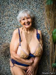 Porn image of bikini photo nude 70 created by AI