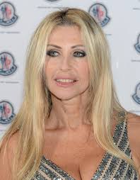 Che nel corso di euro 2012 paola ferrari sia stata oggetto di battute, ironie e offese tramite social network è indiscutibile. Paola Ferrari Ferrari Paola Pictures