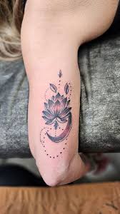 🌙 New beginnings 🪷 , ., @mattgibbtattoo , ., @bishoprotary , @fusion_ink  , @pantheraink , @inkeeze , @goodguysupply , @deadlynorthsupply ,  @eikondevice , @sourcetattoosupply , @stencilstuff, ., ...