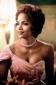 Halle Berry In Why Do Fools Fall In Love 1998 Falling In Love Movie Halle Berry Fools Fall In Love