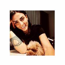 У бонуччи жена похожа на адель экзаркопулос. Futbol Zhena Leonardo Bonuchchi Nas Zastavlyayut Zhit Dermovoj Zhiznyu Pressbol