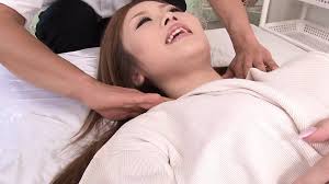 Chinese Teen Went to Massage and get a Orgasmus: Amateur Porn by EroticOnly