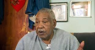 Big Larry is thankful for the blues