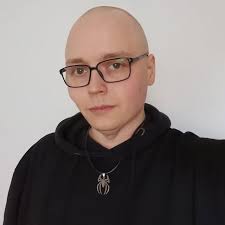 Unten: Milchschnitte, dann den Pinguin und oben drauf die nächste  Schnitte... Fertig ist der Milchburger!