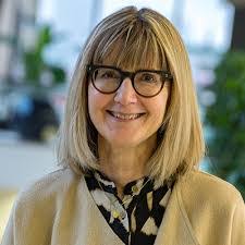 Denise Perret's Instagram, Twitter & Facebook