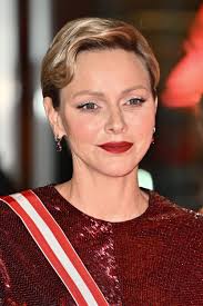 Prințul Albert de Monaco, acuzat că ascunde plăți făcute către fostele  iubite de soția sa. Câți bani ar fi cheltuit în secret