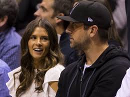 Oscars best picture winners best picture winners golden globes emmys black history month starmeter awards the big little lies actress confirmed her engagement to wonderful nfl star aaron rodgers during shailene woodley. Shailene Woodley Aaron Rodgers Swipe Sports