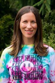 Patricia Benton's Instagram, Twitter & Facebook