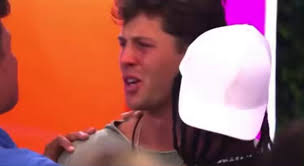 stephanie tello (@stephanietello_)