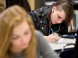 Rochester: Struggling students find home at off-campus school