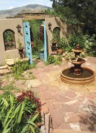 12 Creative Southwestern Garden Designs You Can Create Yourself To Accent Your Backyard Mexican Style Pa Mexican Courtyard Spanish Style Homes Mexican Patio