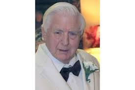 Robert Pfauth Obituary (2015)