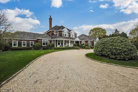 George Stephanopoulos And Ali Wentworth List Hamptons Gem 6million Hamptons House Hampton Estates Hampton Mansion